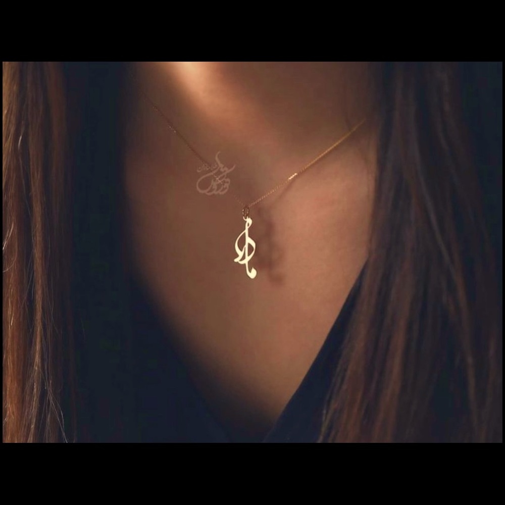 18k solid gold necklace (18 inches)